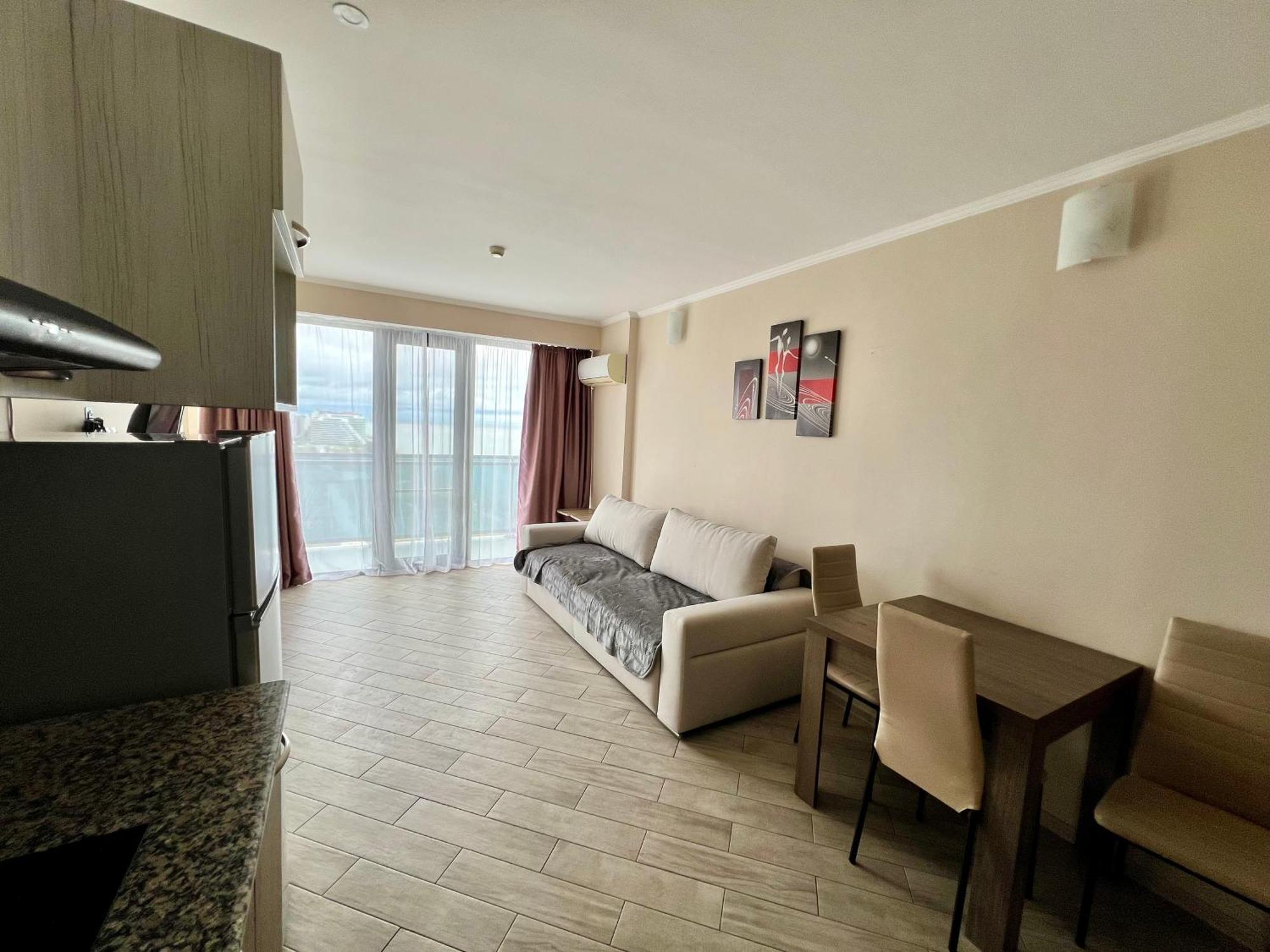 Orbi Beach Tower Batumi Zewnętrze zdjęcie
