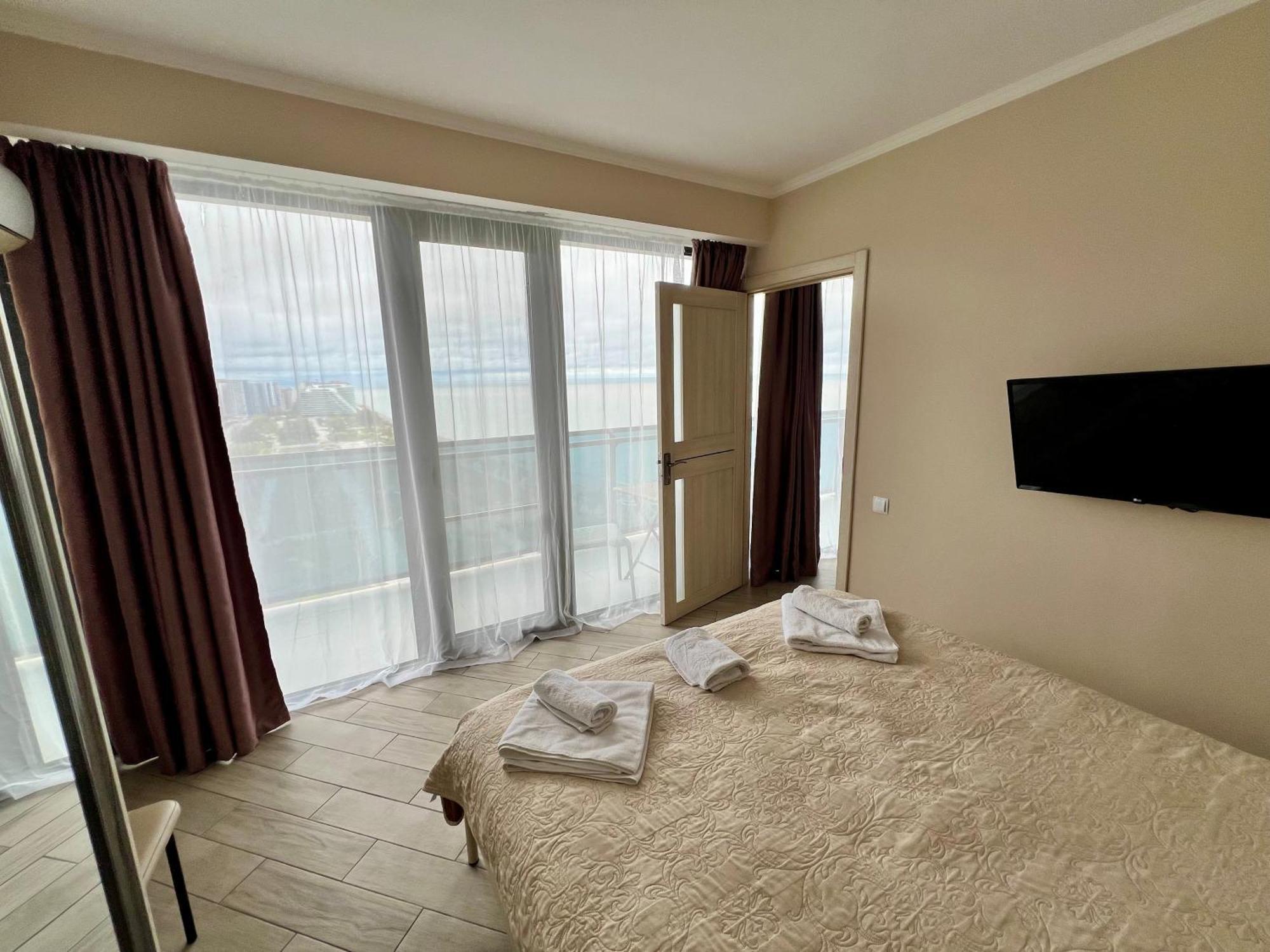 Orbi Beach Tower Batumi Zewnętrze zdjęcie