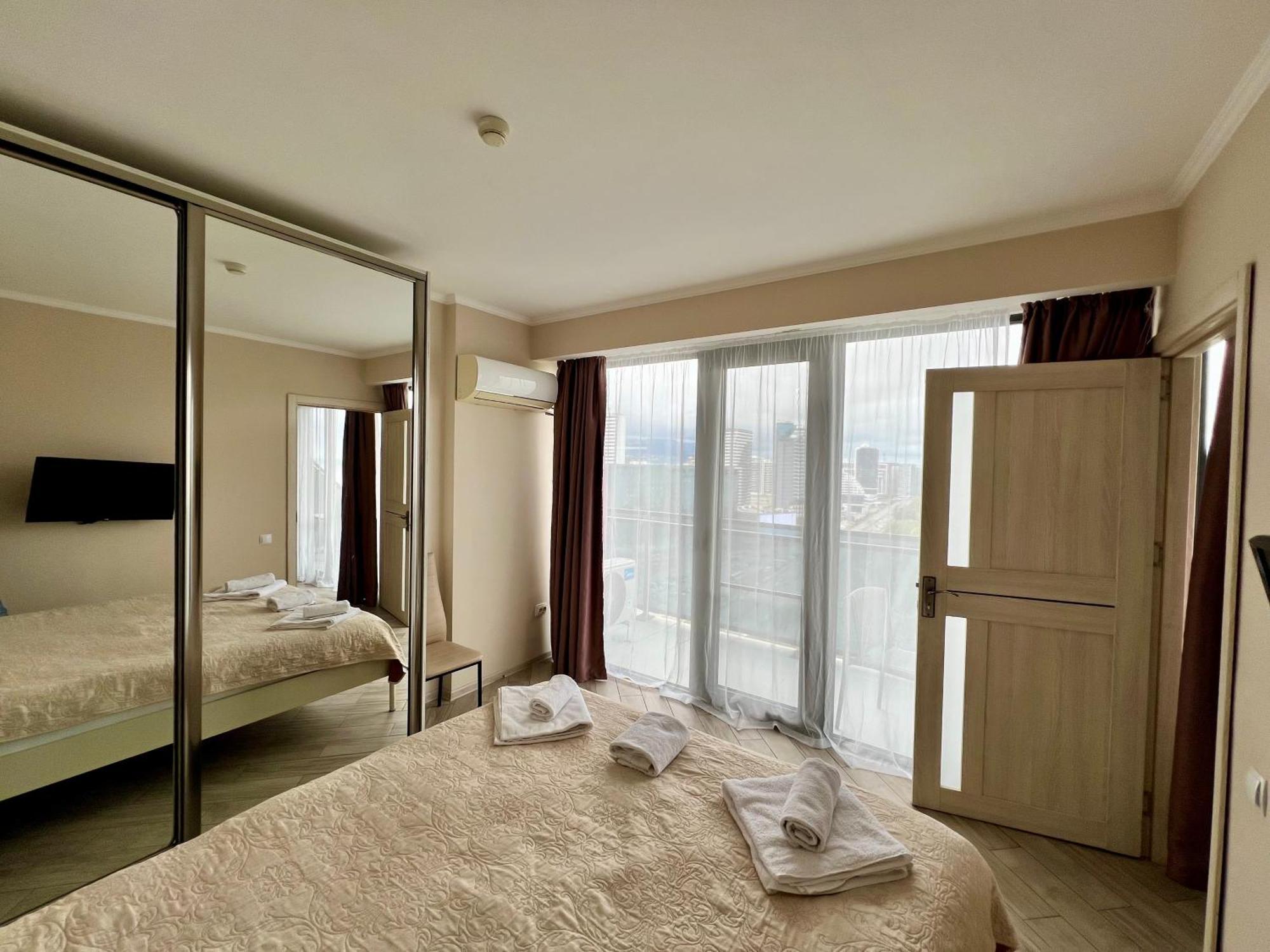 Orbi Beach Tower Batumi Zewnętrze zdjęcie