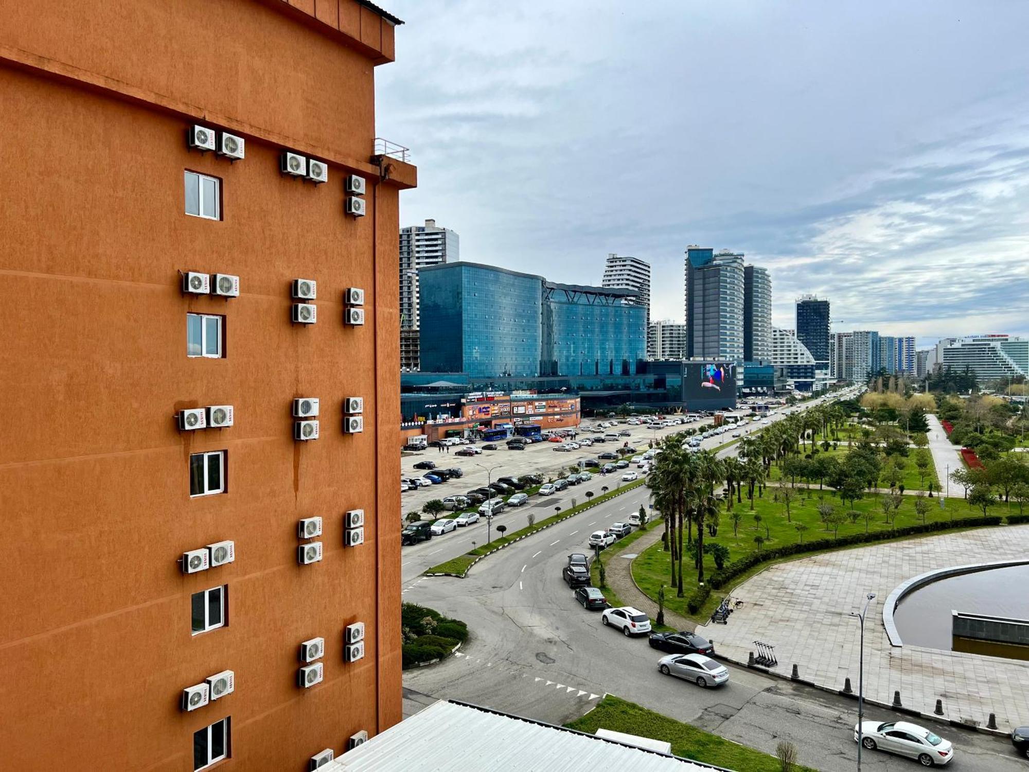 Orbi Beach Tower Batumi Zewnętrze zdjęcie