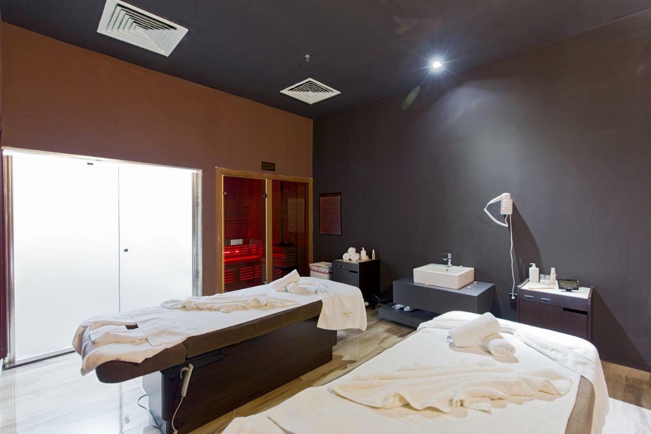 Orbi Beach Tower Batumi Zewnętrze zdjęcie