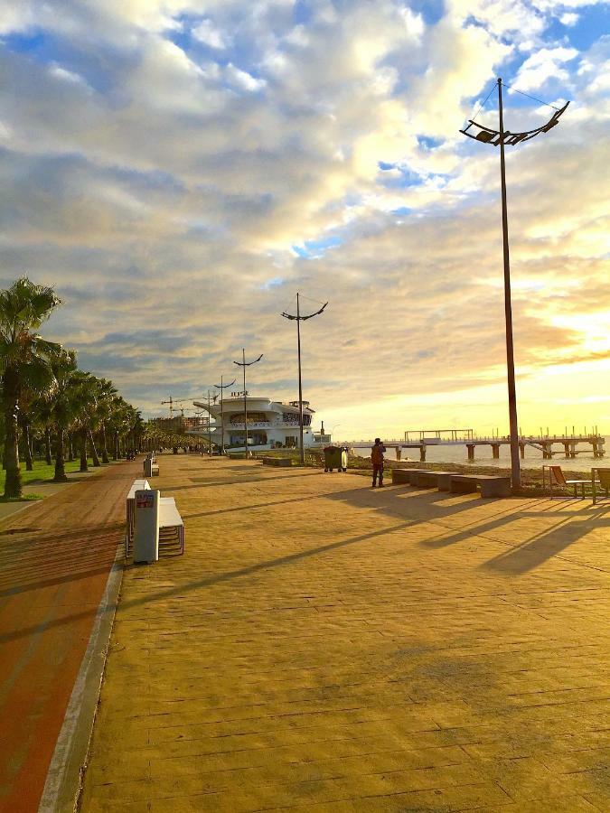 Orbi Beach Tower Batumi Zewnętrze zdjęcie