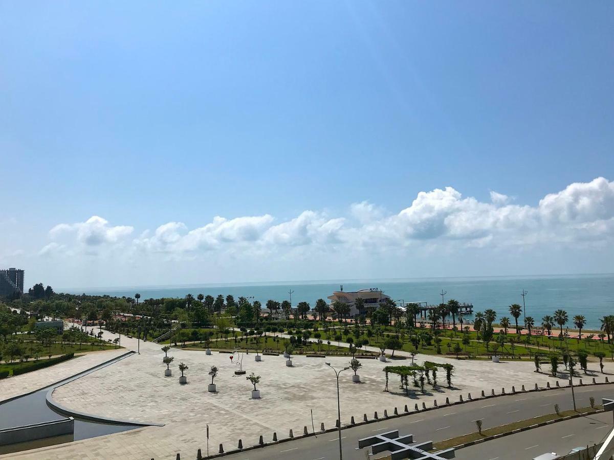 Orbi Beach Tower Batumi Zewnętrze zdjęcie