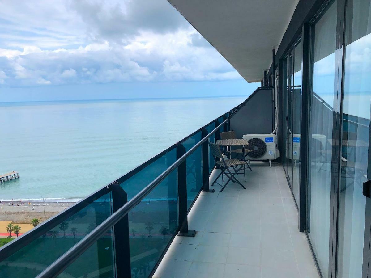 Orbi Beach Tower Batumi Zewnętrze zdjęcie